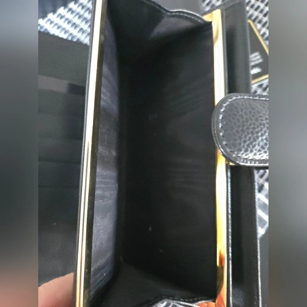 Chane CC Logol Black Leather Wallet